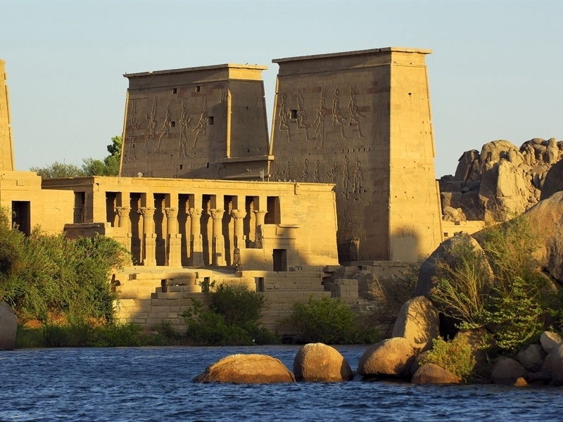 219918339_aswan-philae-temple2-1